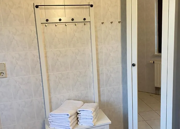 Feriehus Finnhaeuser Am Vogelpark - Haus Hanni